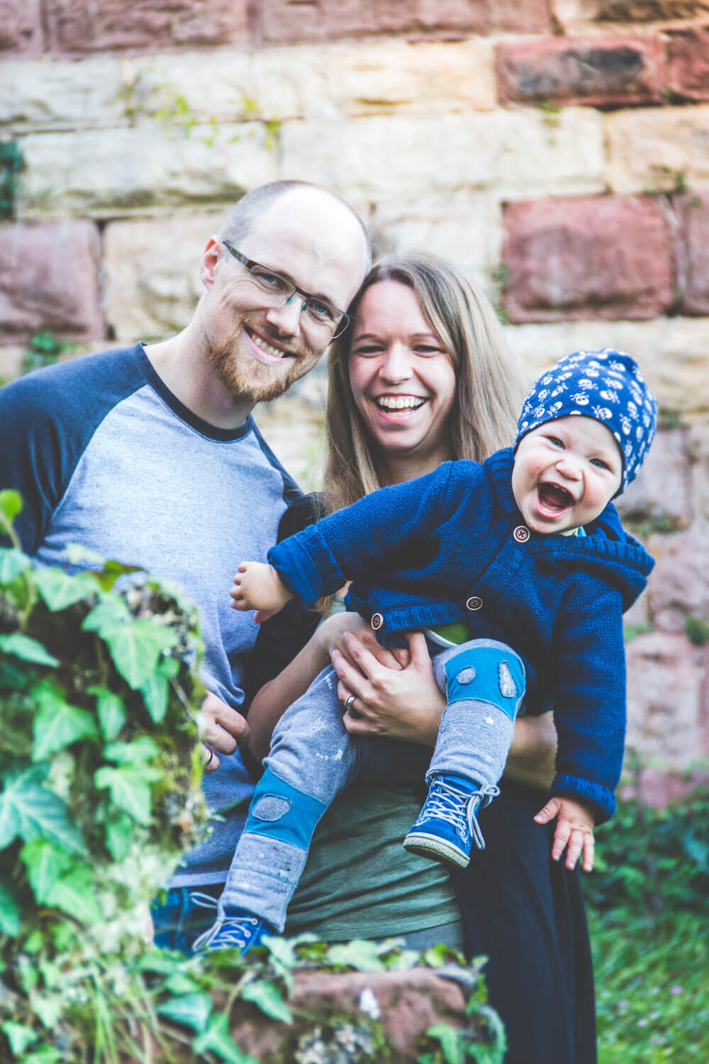 Familienfotoshooting in einer Burgruine