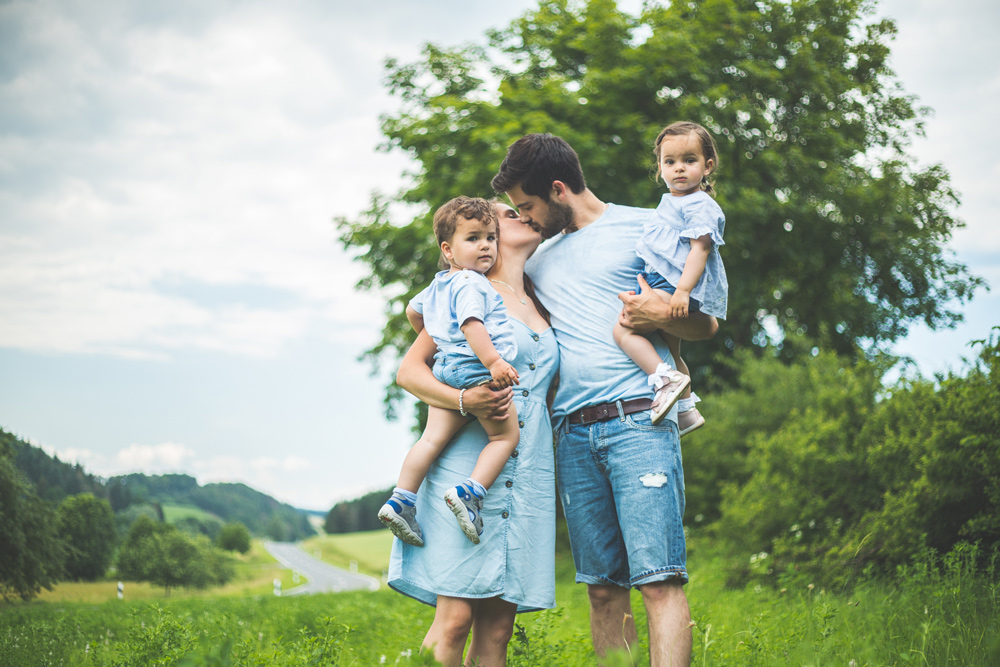 Familienfotoshooting mit doppelt so viel Freude