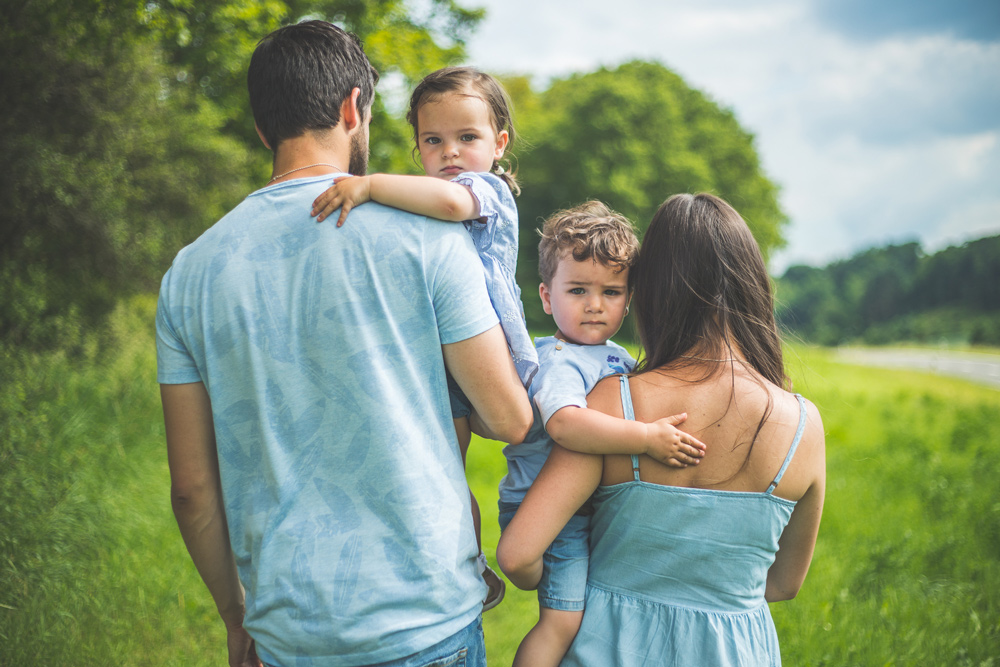 Familienfotoshooting mit doppelt so viel Freude